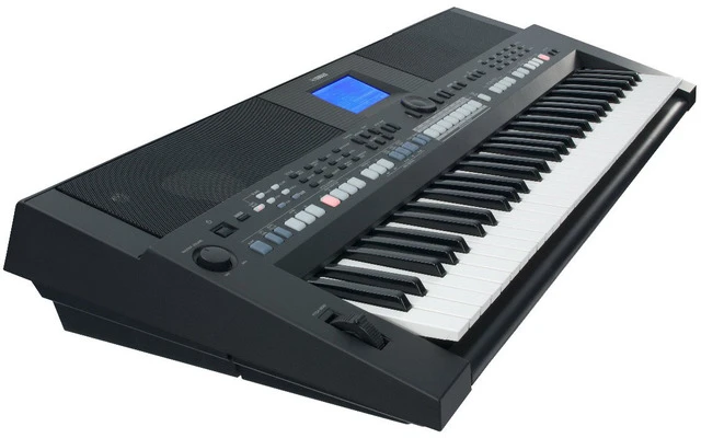Yamaha PSR-S650 BK